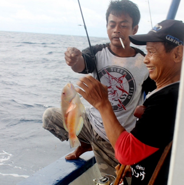 'Dengan Semangat Sumpah Pemuda' Ma Omah Fishing Club Trip ...